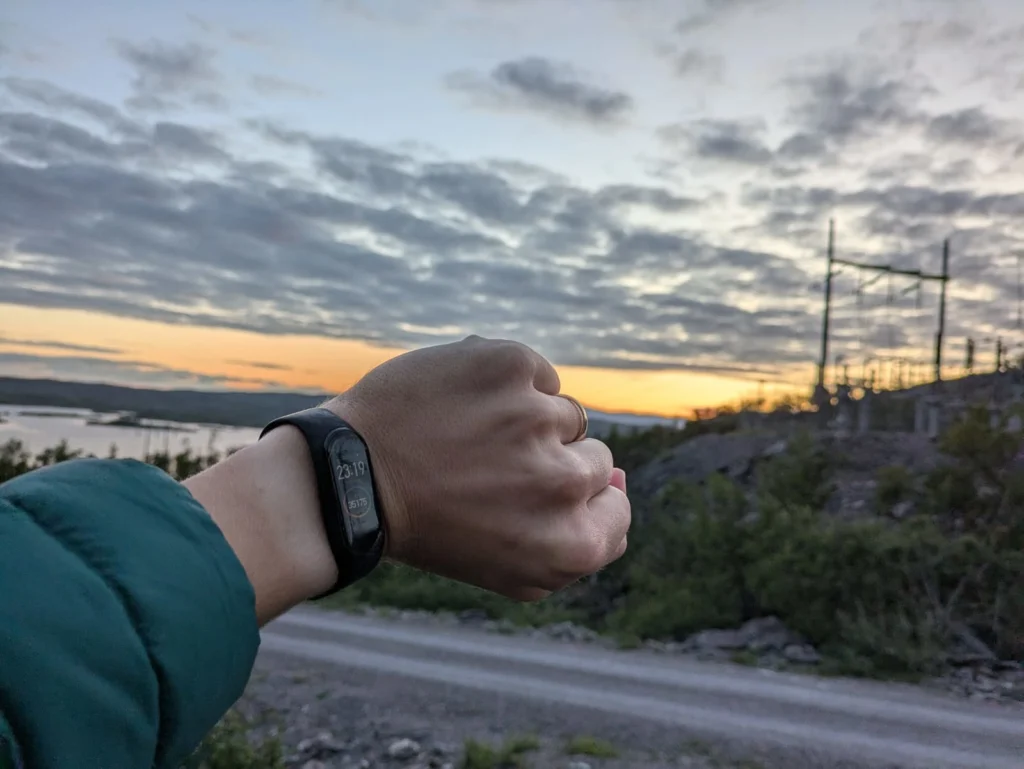 Tag-10 - Die Lichtverhältnissen um 23:19 Uhr. Gute Nacht ☀️