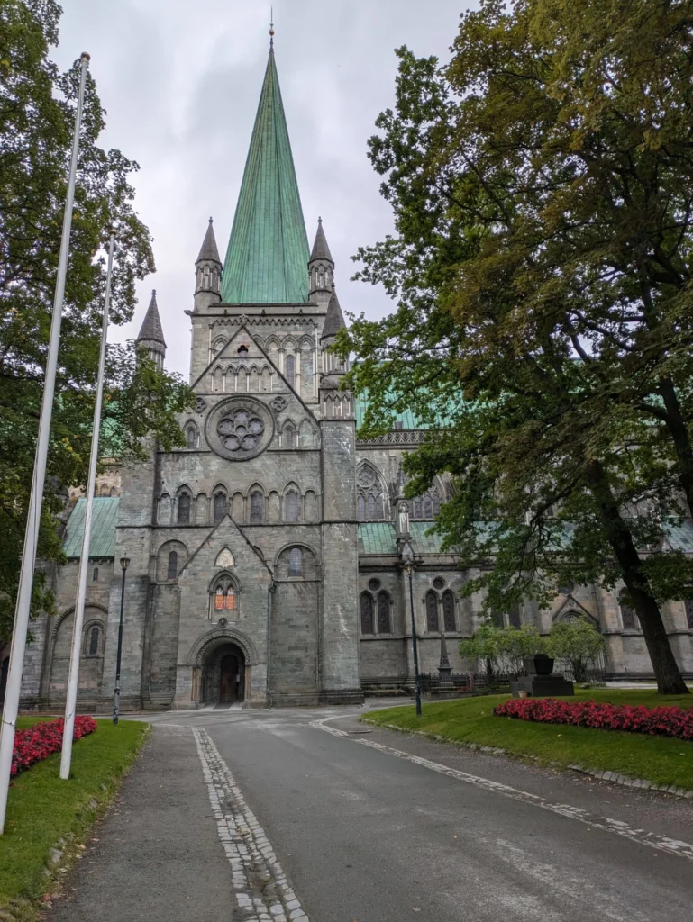 Tag-18 - Nidarosdom Trondheim